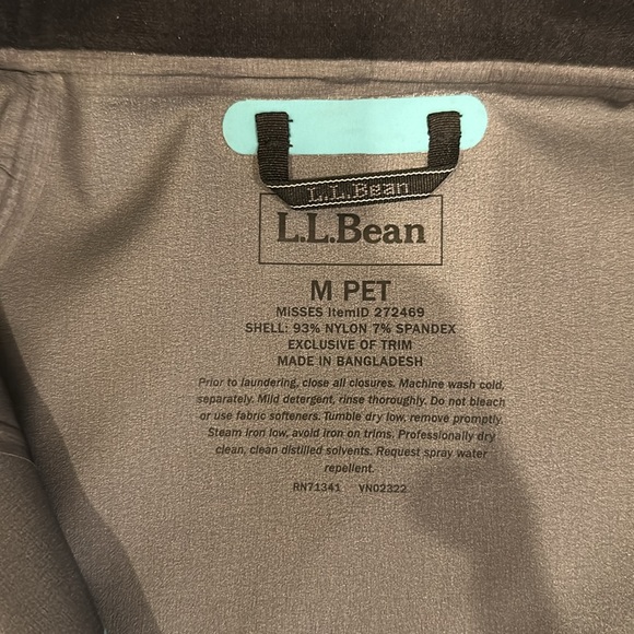 LLBean Gore-tex jacket / shell. Medium - Picture 2 of 8